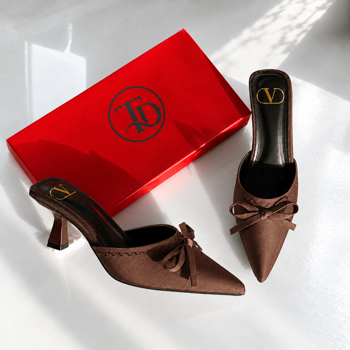 VO Bow Pointed Heel | 14% OFF