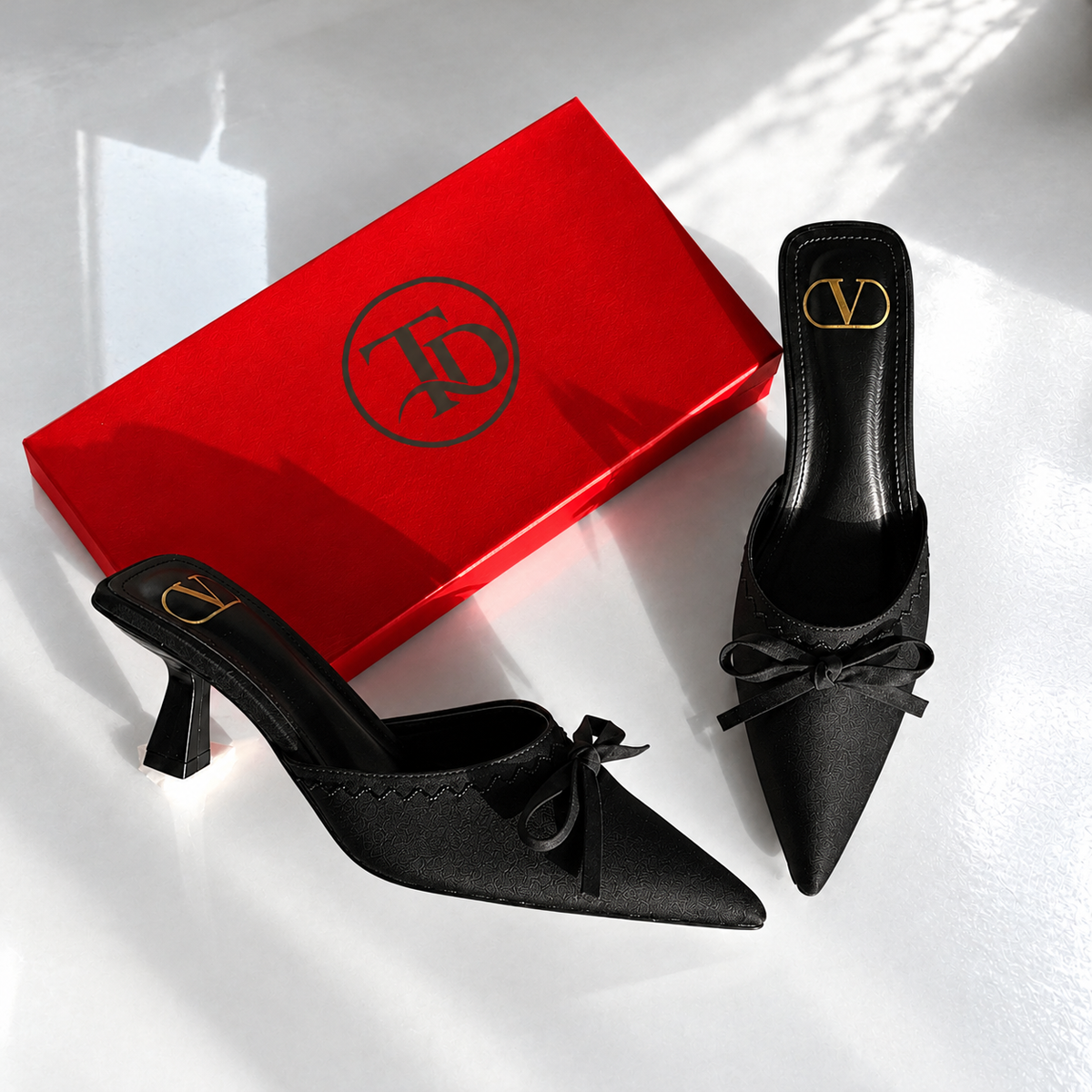 VO Bow Pointed Heel | 14% OFF