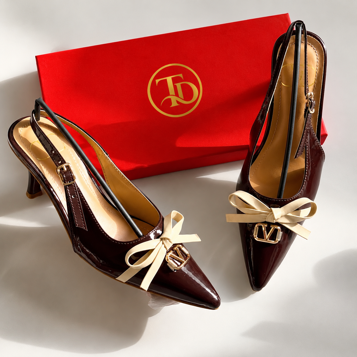 VO Vlogo Bow Heel |17% OFF