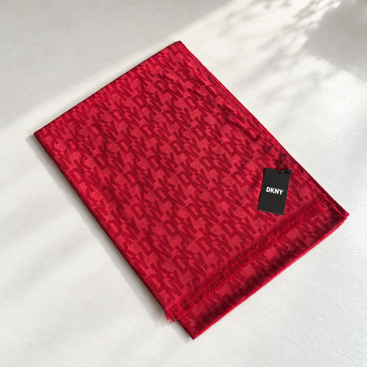 DY Scarf
