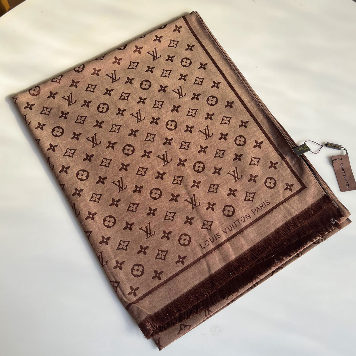 LN Scarf
