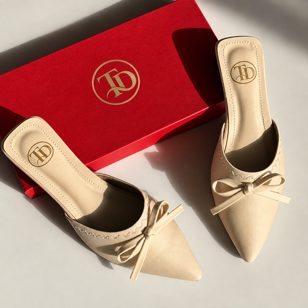 VO Bow Pointed Flat | 15% OFF