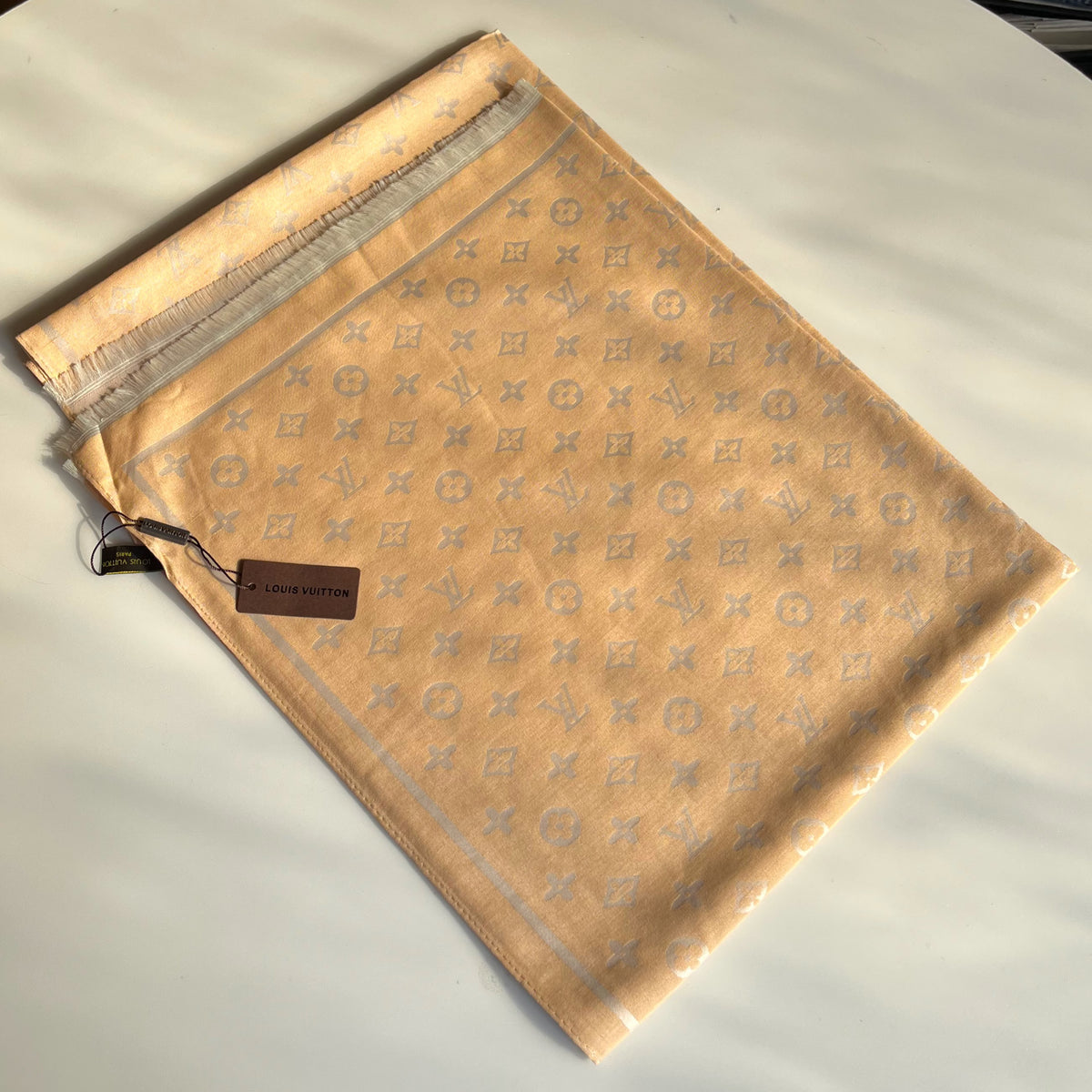 LN Scarf